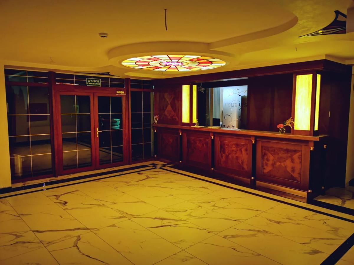 Hotel Holidays Slubice  Bagian luar foto
